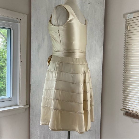 SOLD $$$  J Peterman Size 16 Champagne Beige Silk Satin Sleeveless Dress + Belt - Picture 4 of 11